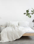 Linen Bedding Set with coconut buttons in White - Linen Couture Boutique