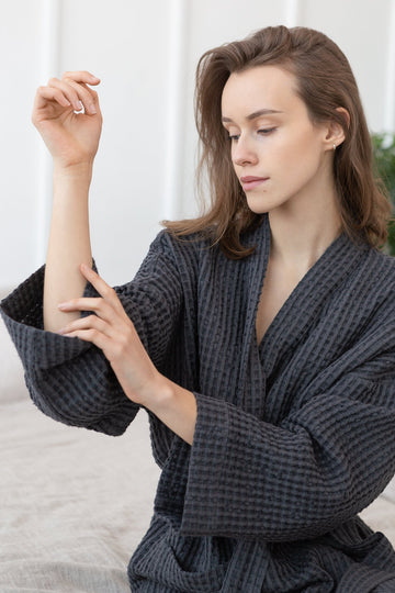 Grey linen waffle robe - Linen Couture