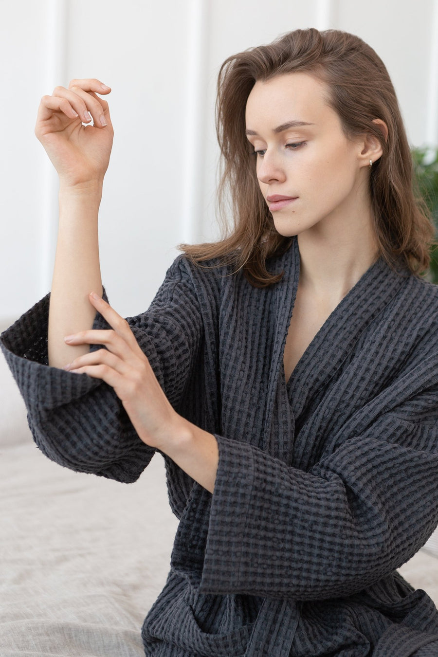 Grey linen waffle robe - Linen Couture