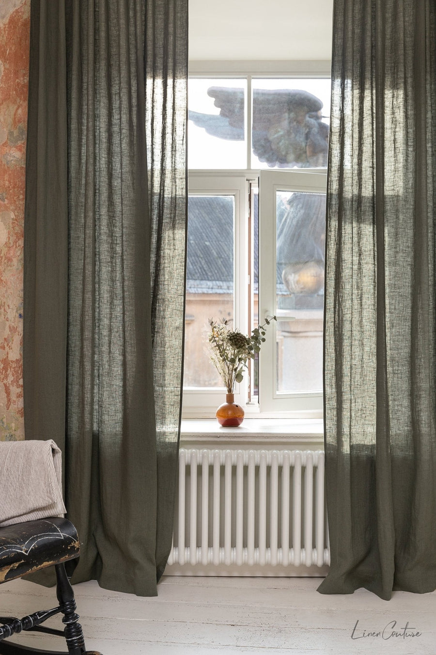 Linen curtain with pleating tape and crown in Safari green - Linen Couture