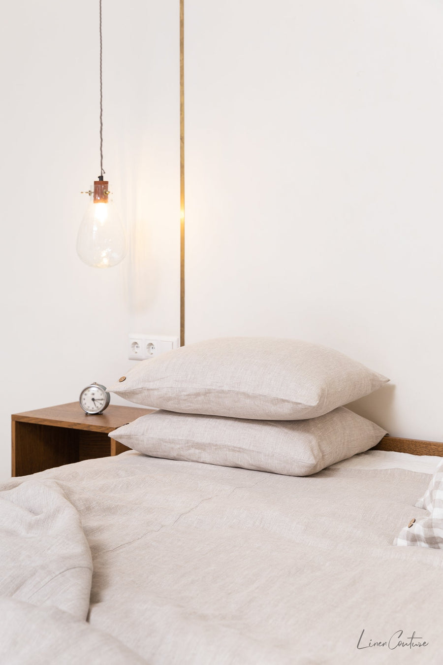 Linen pillow cases with envelope closure - Linen Couture