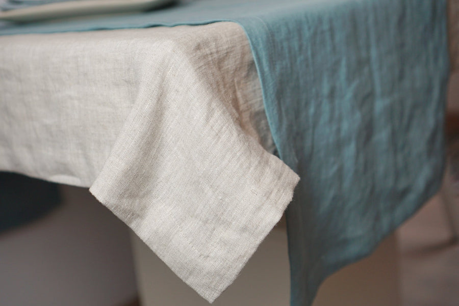Linen table cloths - Linen Couture