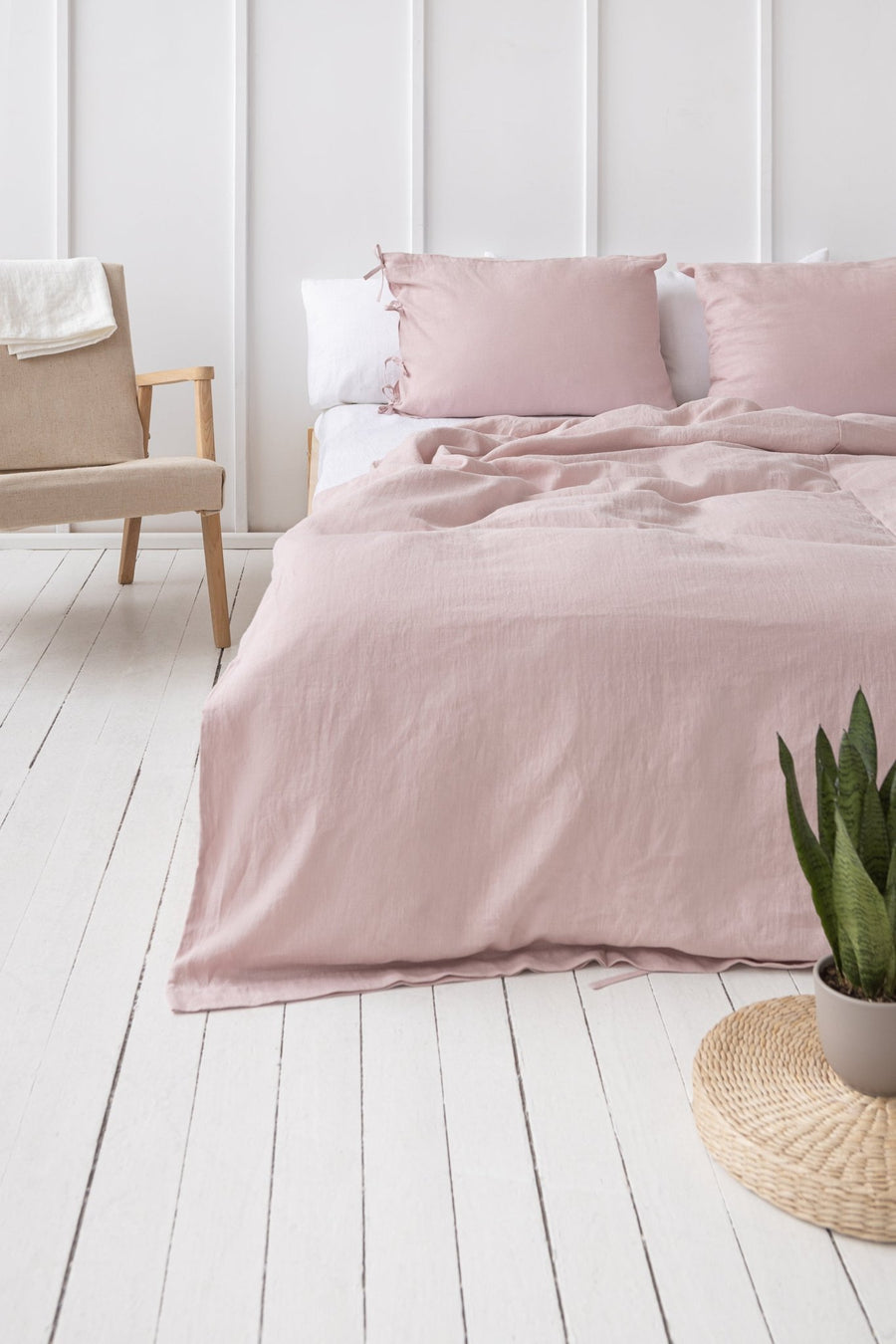 Pale Pink linen duvet cover with ties - Linen Couture