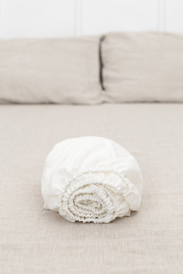 Linen Fitted Bed Sheet in White - Linen Couture Boutique